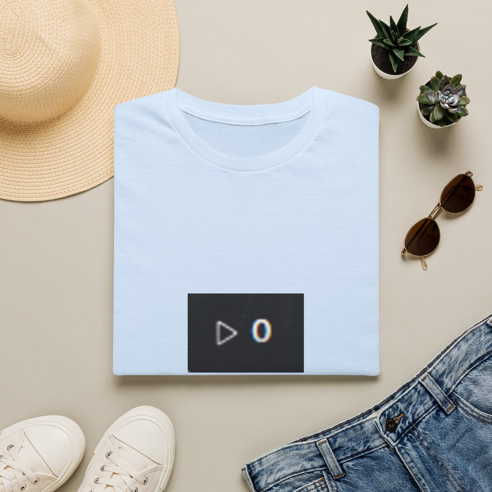 Zero Plays T‑Shirt — Minimal Play Button '0' Graphic Tee