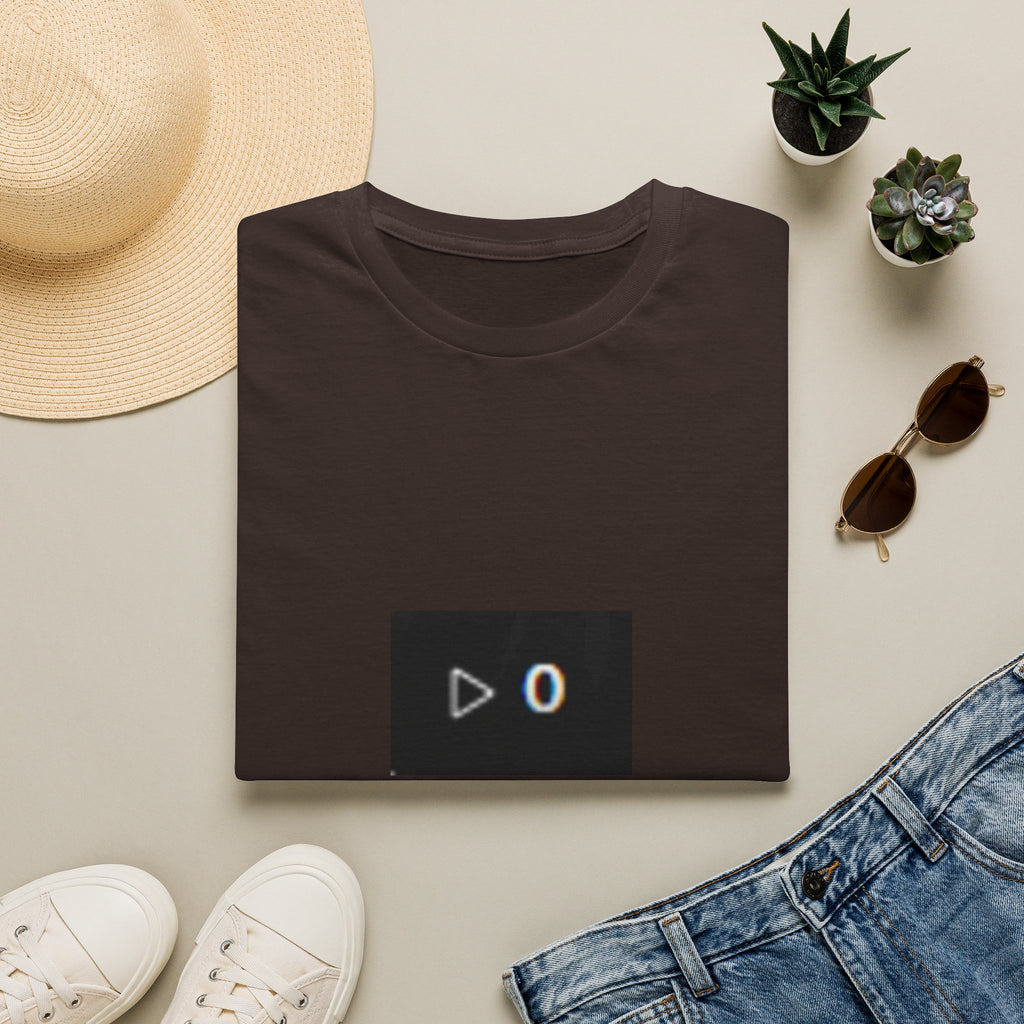 Zero Plays T‑Shirt — Minimal Play Button '0' Graphic Tee