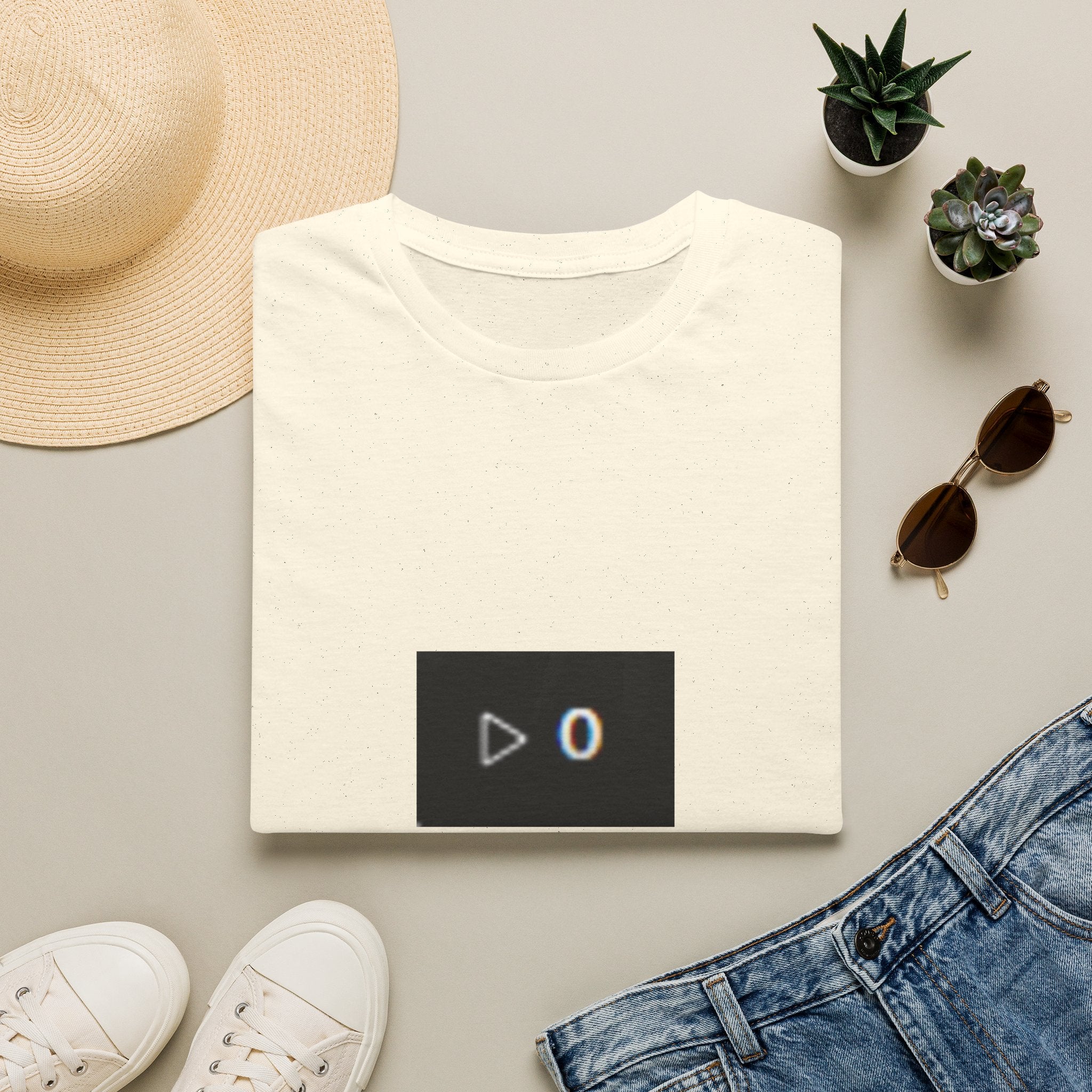 Zero Plays T‑Shirt — Minimal Play Button '0' Graphic Tee