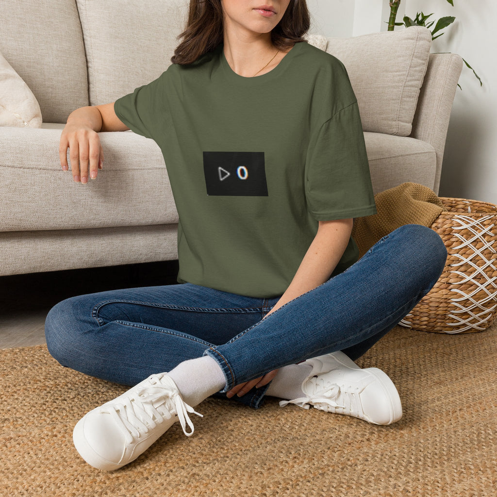 Zero Plays T‑Shirt — Minimal Play Button '0' Graphic Tee